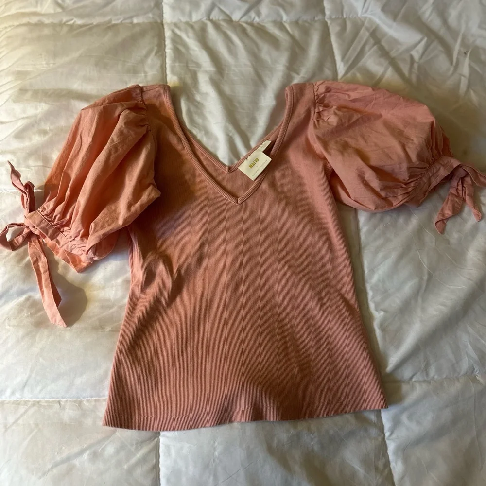Maeve by Anthropologie Puff Sleeve Ribbed V-Neck Top - Picture 3 of 6
